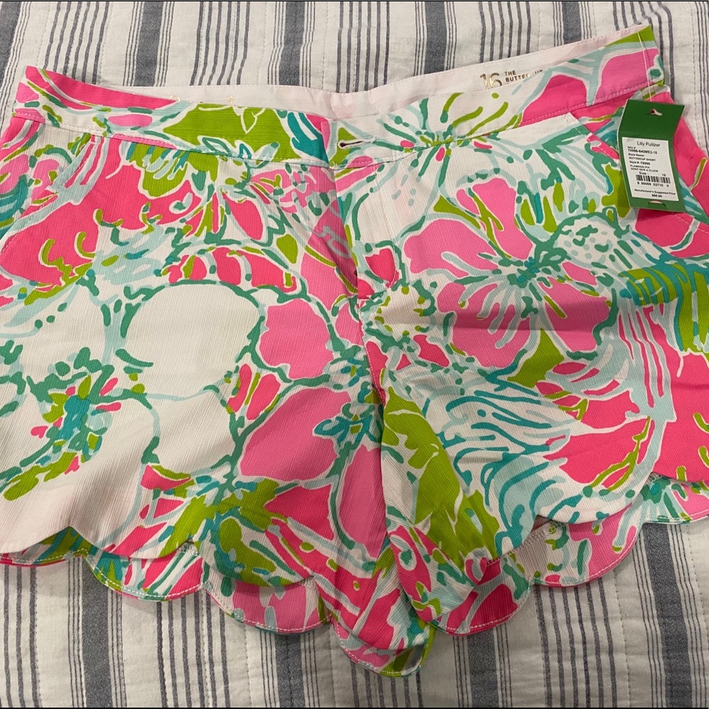 Lilly Pulitzer buttercup shorts